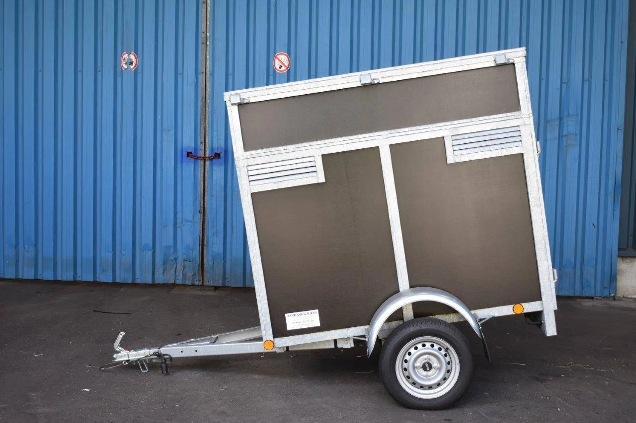 BW TRAILERS 2 cases 500Kg