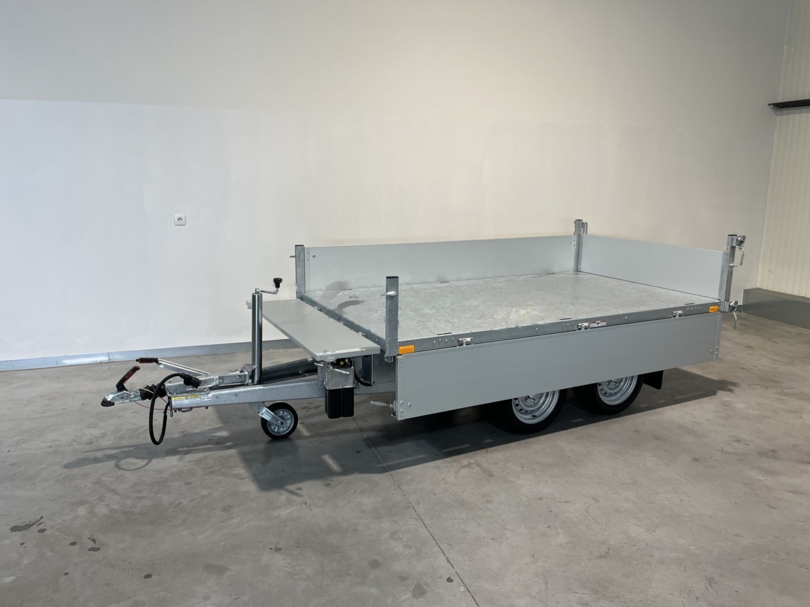 REMORQUE TRI-BENNE HUMBAUR HTK 2700.27 (3012) – Image 4