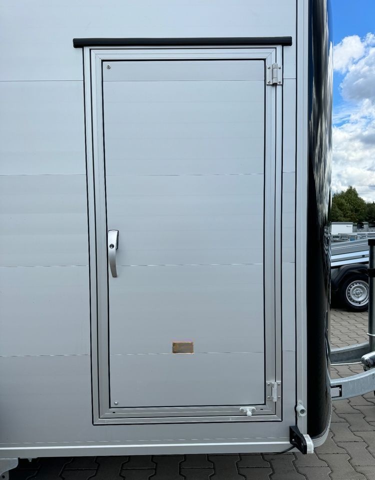 Remorque fourgon Debon C400 ALU avec porte latérale, PTAC 750 à 1300 kg – Image 7