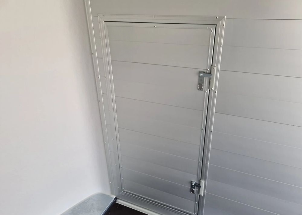 Remorque fourgon Debon C300 ALU avec porte latérale, 300 x 155 cm – Image 9