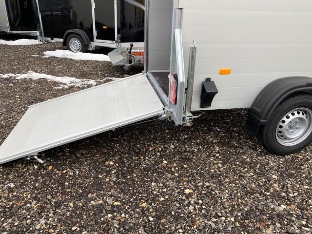 Remorque fourgon Debon C255 aluminium avec porte latérale 1300 kg – Image 10