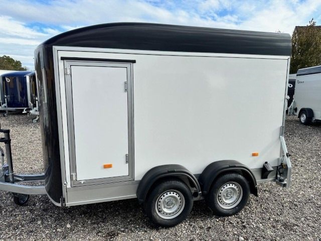 Remorque fourgon Debon Roadster 500 Sandwich avec porte latérale et volet de vente 2600 kg – Image 6